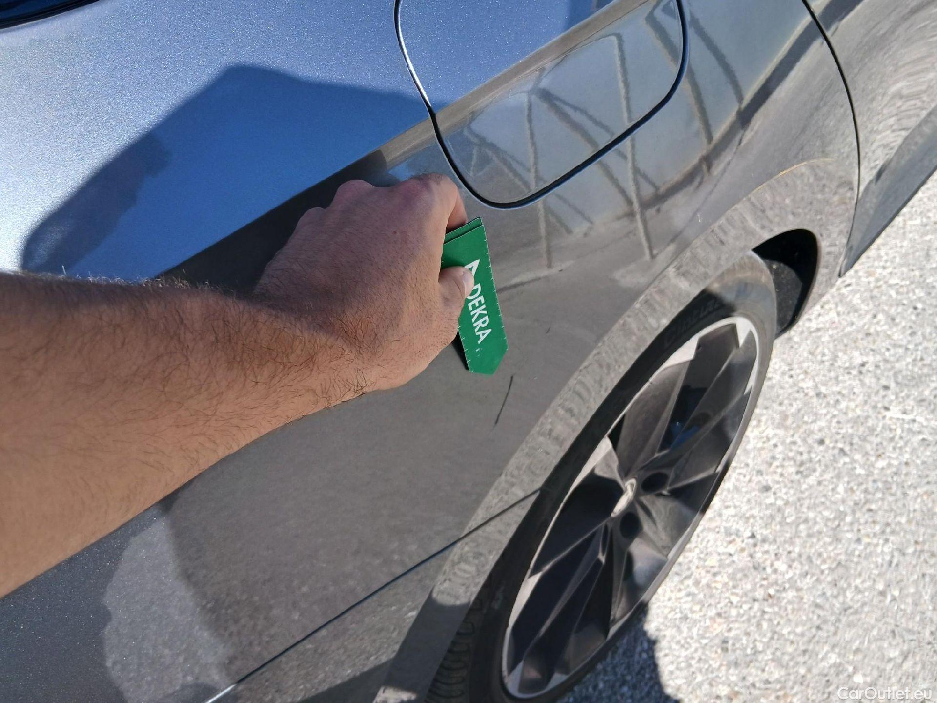  Skoda  Superb SKODA  / 5P / 2.0 TDI 200 CV DSG Sportline #21