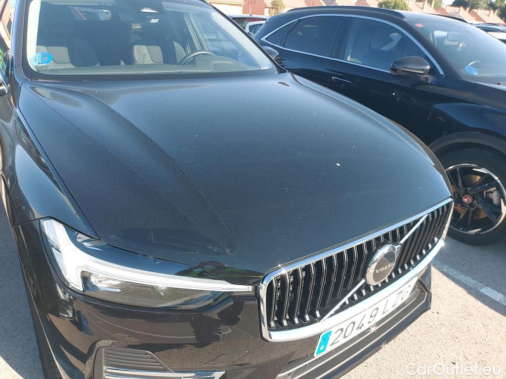  Volvo  XC60 VOLVO  2.0 B4 D Core 200 CV #6