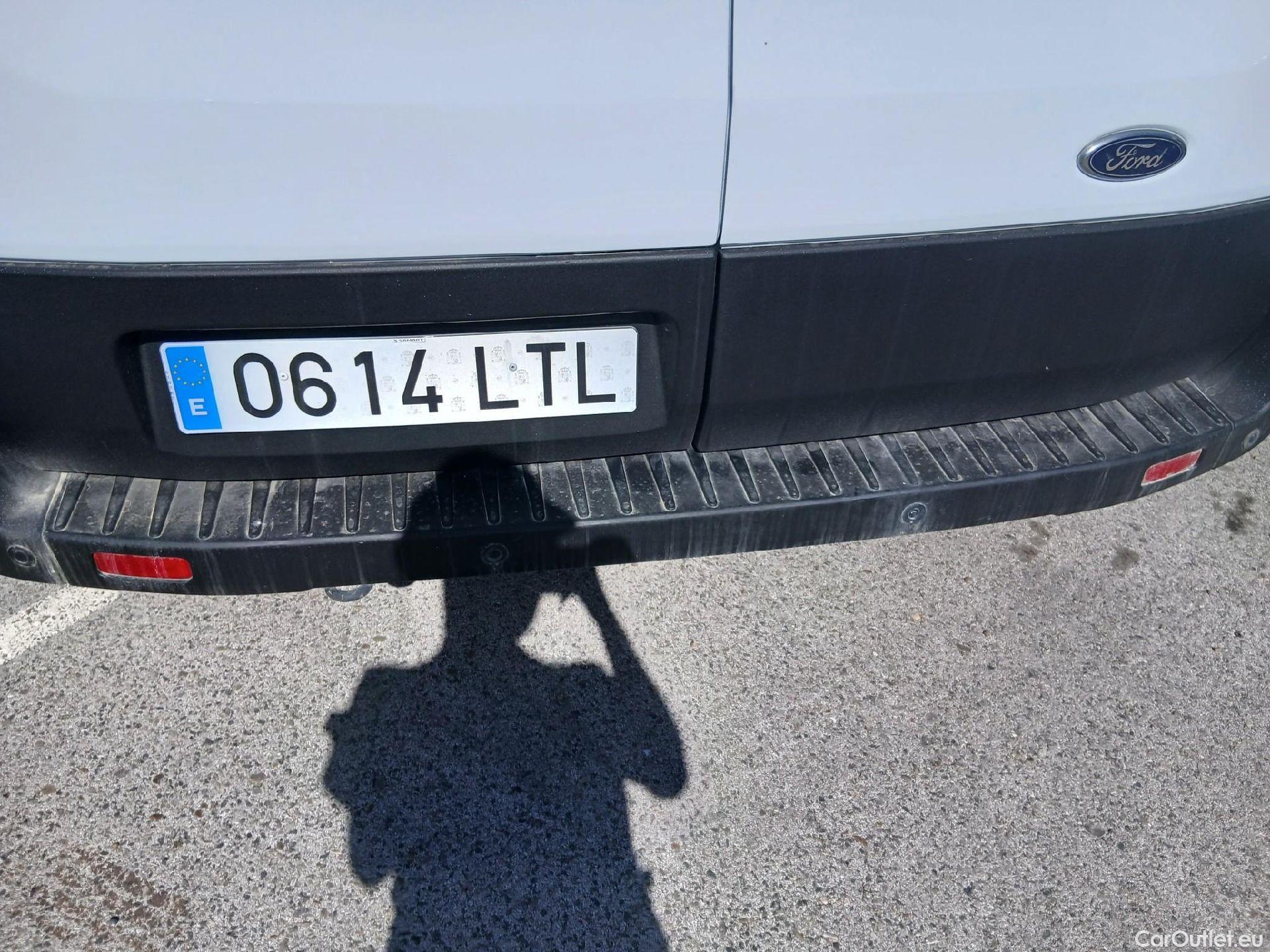  Ford  Transit FORD  / 4P / 350 130 CV L2H2 Van Trend FWD #12