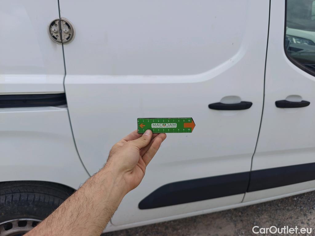  Citroen  Berlingo CITROEN  / 2018 / 4P / furgón derivado de turismo Talla M BlueHDi 100 CLUB #21