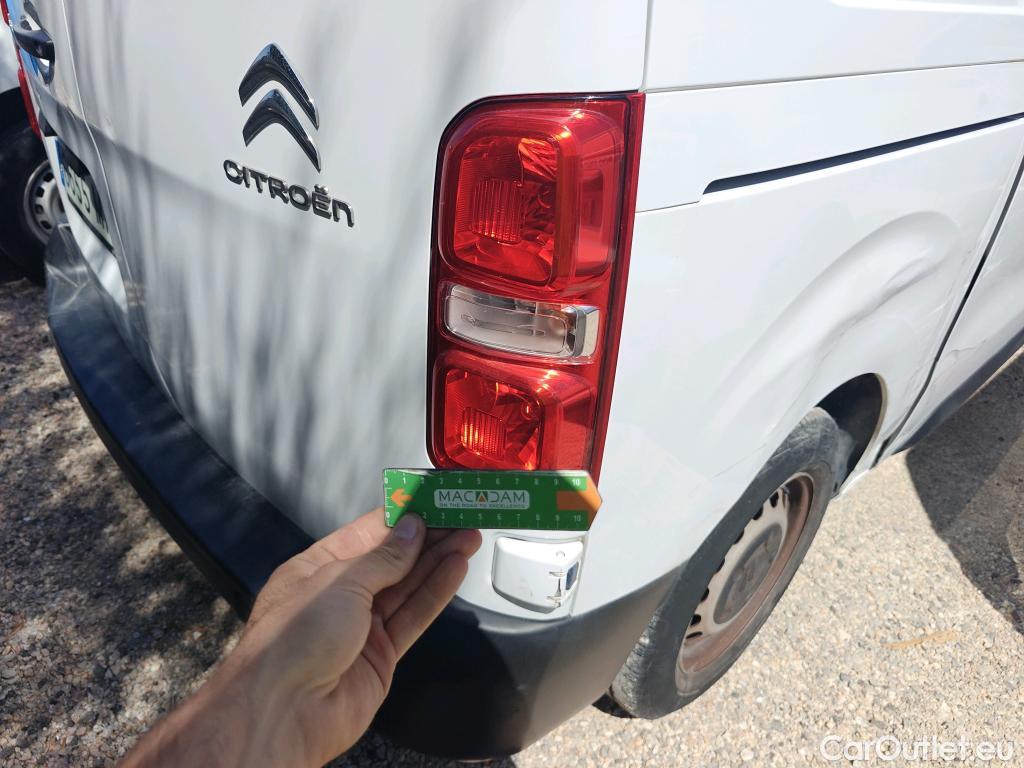  Citroen  Jumpy CITROEN  / 2016 / 4P / furgón Furgón Talla M BlueHDi 100 S&S 6v #35
