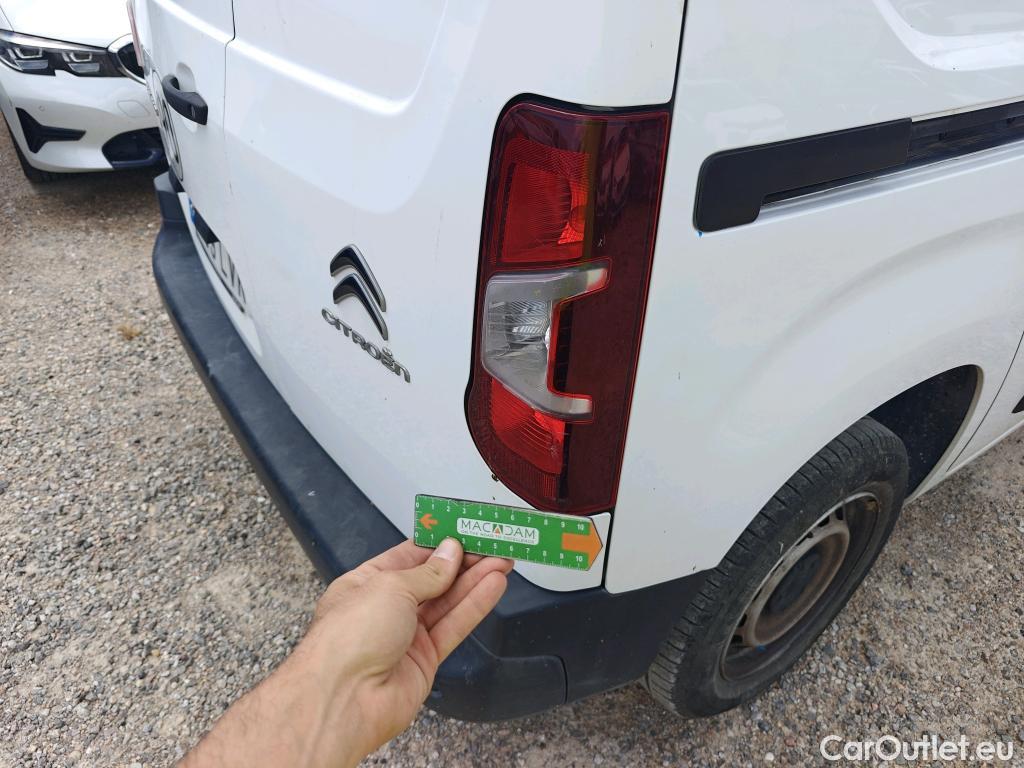  Citroen  Berlingo CITROEN  / 2018 / 4P / furgón derivado de turismo Talla M BlueHDi 100 CLUB #9