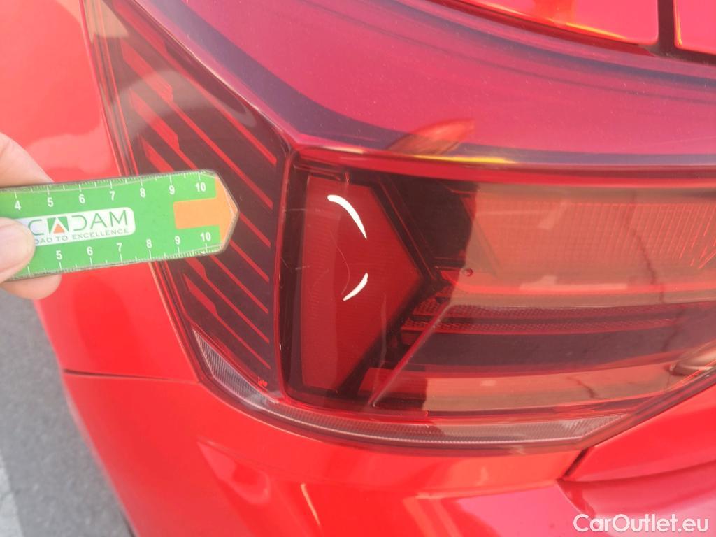  Volkswagen  Polo VOLKSWAGEN  / 2017 / 5P / berlina con portón United 1.0 TSI 70kW (95CV)(SP) #32