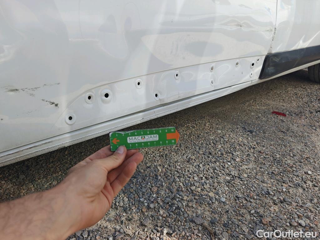  Citroen  Jumpy CITROEN  / 2016 / 4P / furgón Furgón Talla M BlueHDi 100 S&S 6v #23