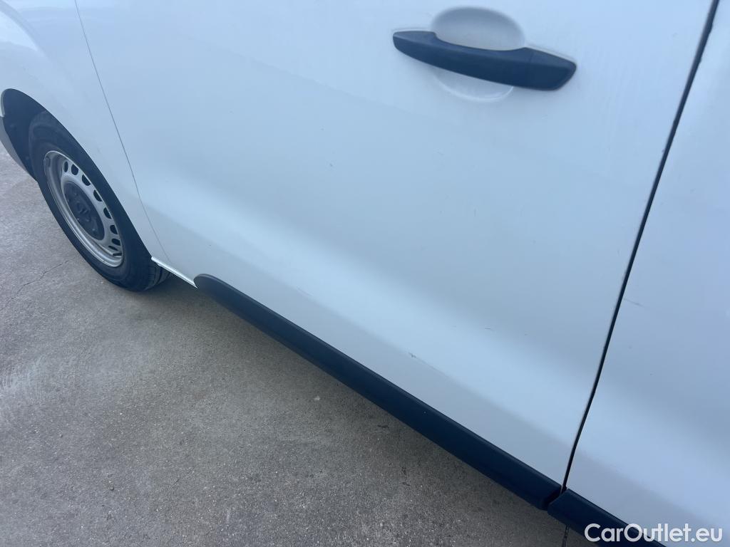  Opel  Vivaro OPEL  / 2019 / 4P / furgón 1.5 Diésel 74kW (100CV) M Std Express (AC) #3