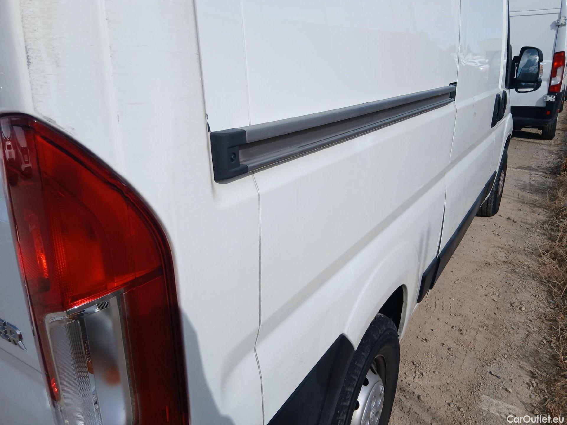  Peugeot  Boxer PEUGEOT  335 L2H2 BlueHDi 130 CV #24