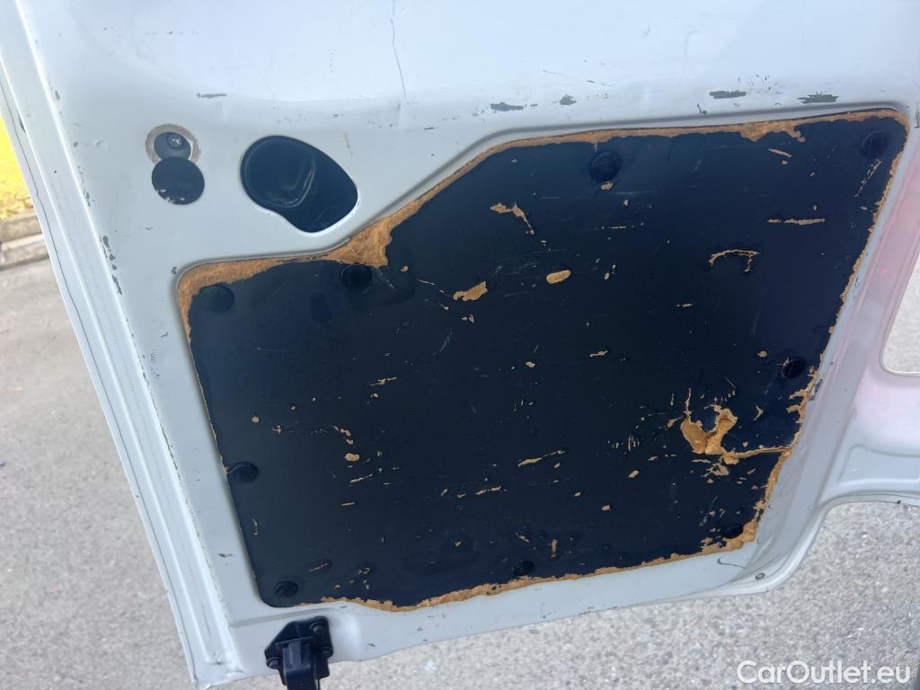  Opel  Vivaro OPEL  / 2019 / 4P / furgón 1.5 Diésel 74kW (100CV) M Std Express (AC) #19