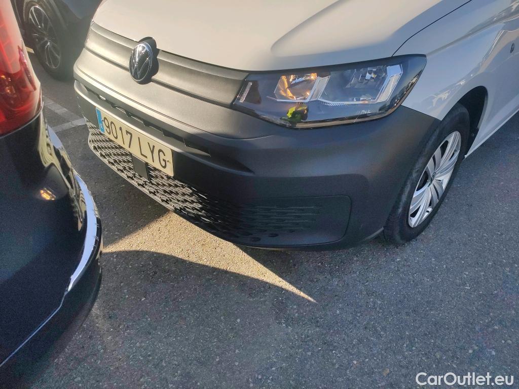  Volkswagen  Caddy VOLKSWAGEN  / 2020 / 4P / monovolumen Kombi 2.0 TDI 75kW (102CV) turismo #15