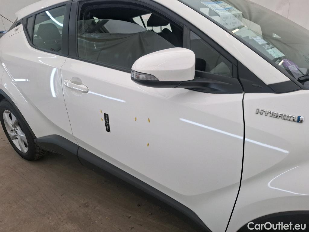  Toyota  C-HR TOYOTA CHR 5p SUV 18 HYBRIDE 122 DYNAMIC BUSINESS #1