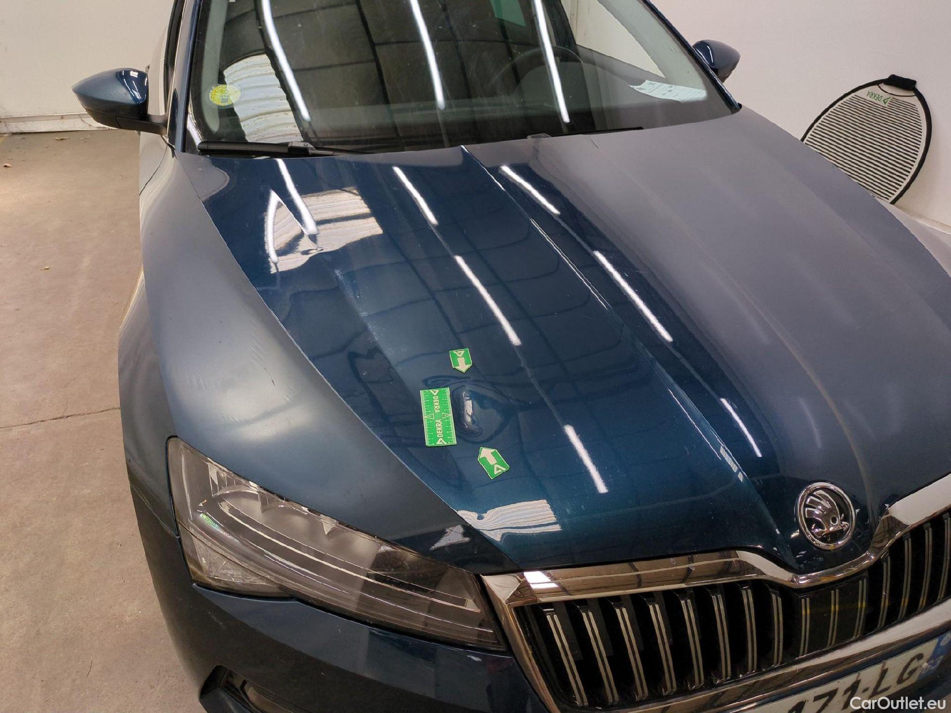  Skoda  Superb  Break Business 2.0 TDI 120CV BVA7 E6d #29