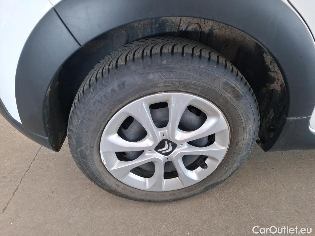  Citroen  C3  Société Feel 1.5 BlueHDI 100CV BVM5 E6dT #10
