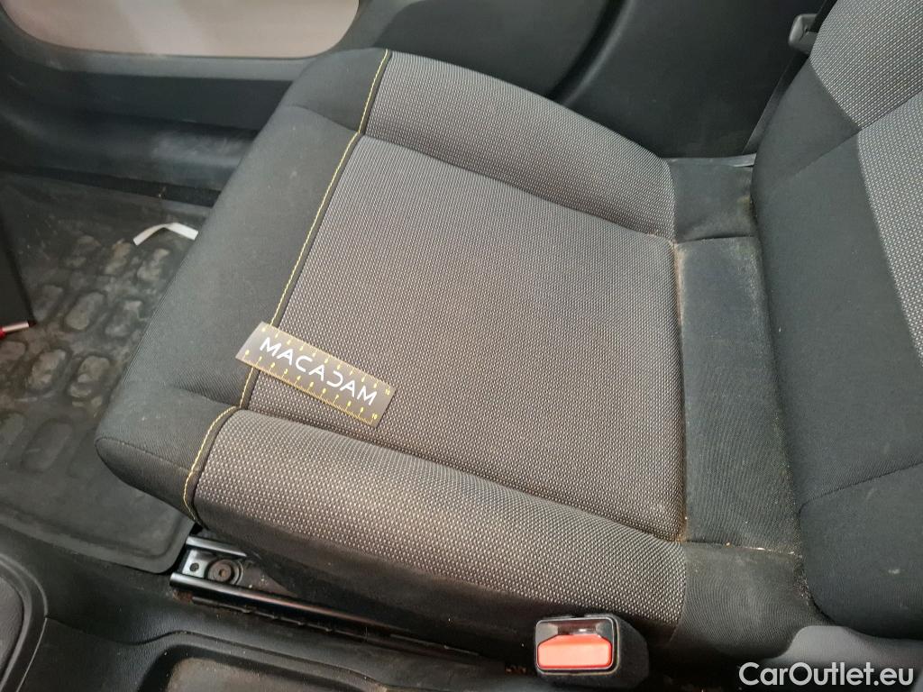  Citroen  C3  Société Feel 1.5 BlueHDI 100CV BVM5 E6dT #12
