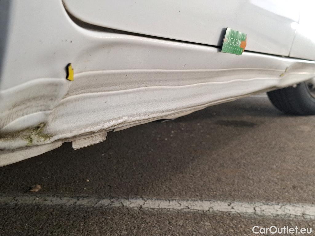  Citroen  Berlingo  Fourgon Club L1 (Court) 1.6 BlueHDi 100CV BVM5 E6 #2