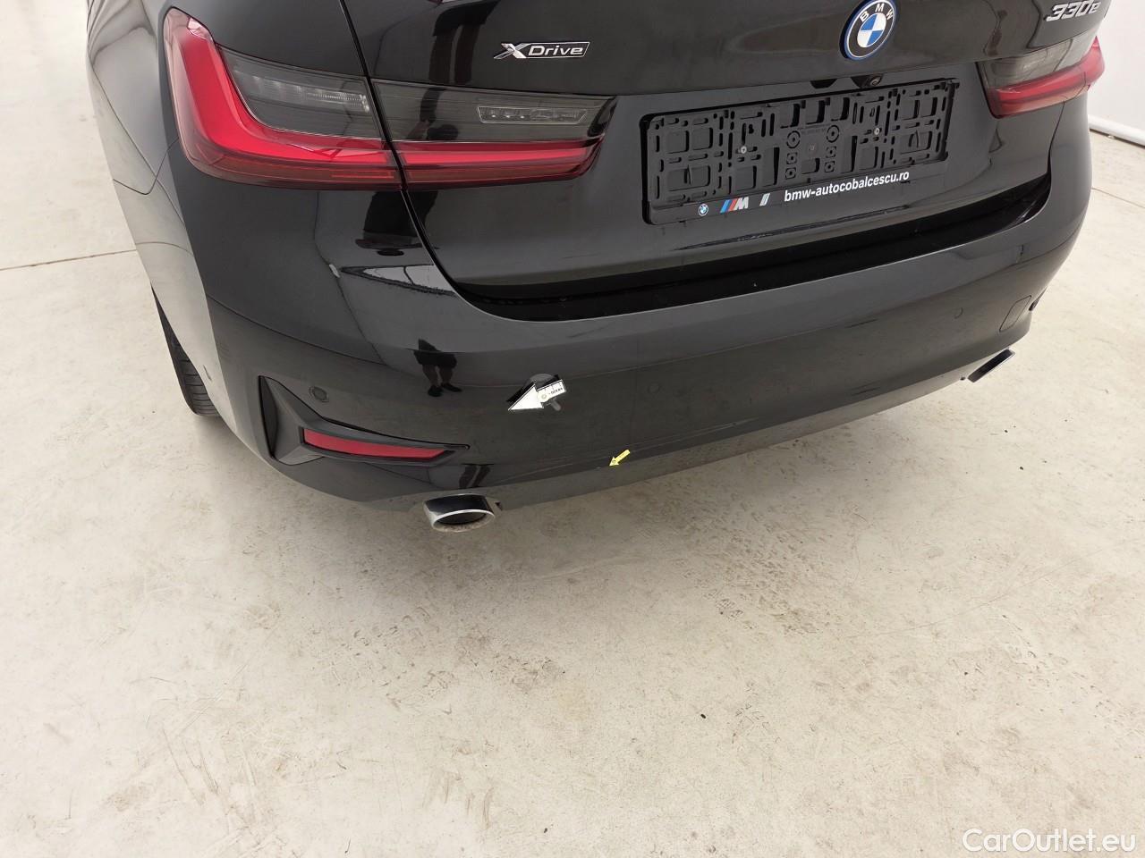 Bmw  Serie 3 2.0 330e xDrive Advantage AT #44