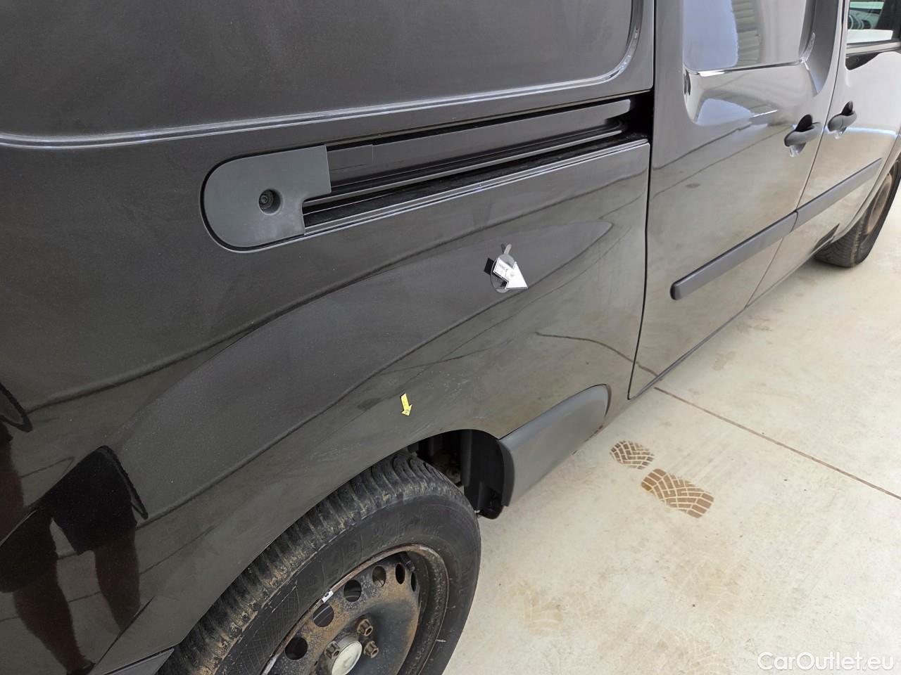  Renault  Kangoo 1.5 Blue dCi 95HP Maxi Confort #43