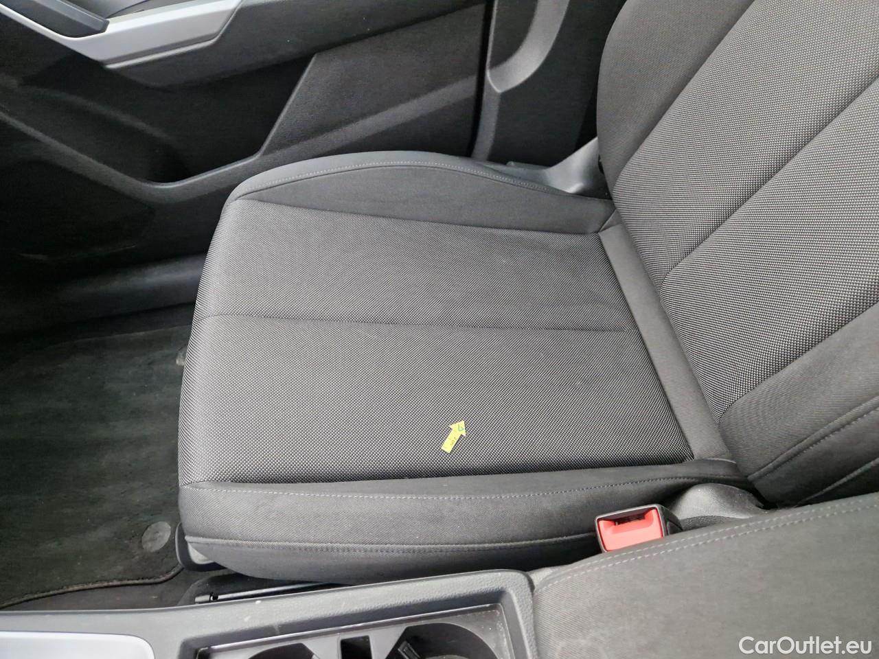  Audi  Q3 35 TFSI #24