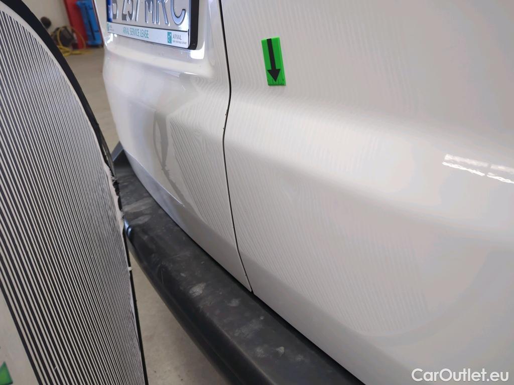  Volkswagen  Transporter KR 2.0 TDI 81KW #14