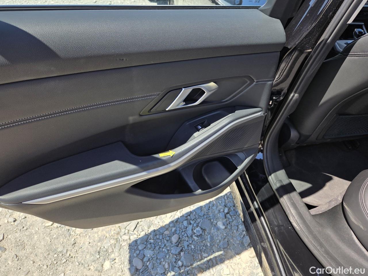  Bmw  Serie 3 2.0 330e xDrive Advantage AT #65