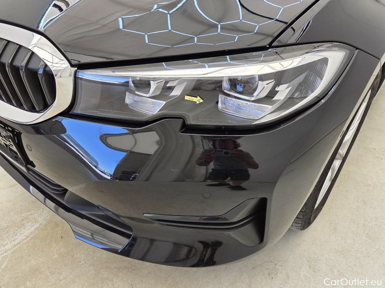  Bmw  Serie 3 2.0 330e xDrive Advantage AT #20