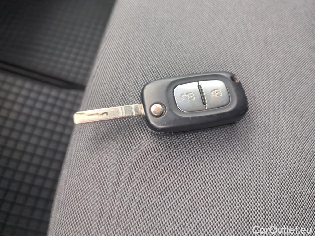  Renault  Master 2.3 Blue dCi 135CP Tractiune L3H2 #8
