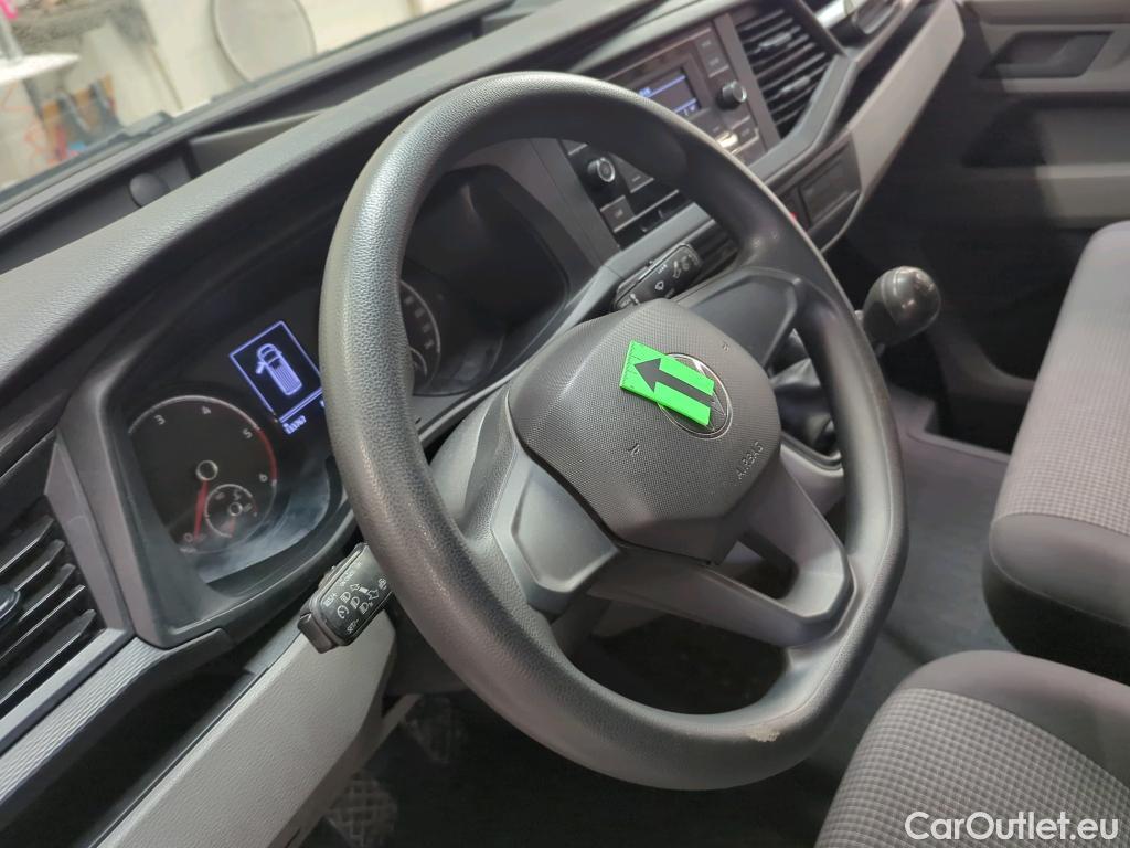  Volkswagen  Transporter KR 2.0 TDI 81KW #20