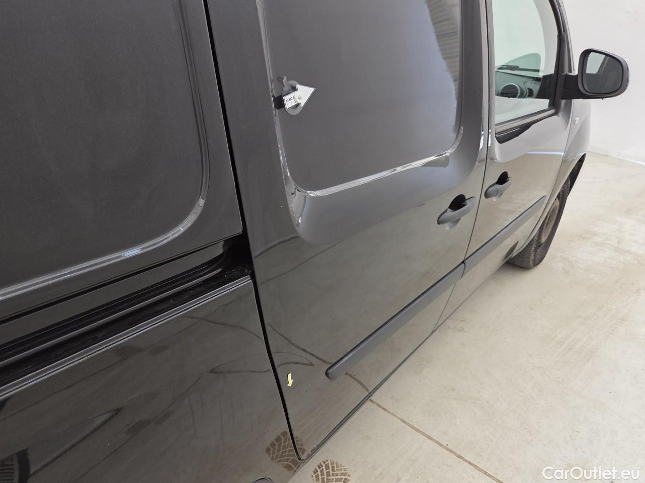  Renault  Kangoo 1.5 Blue dCi 95HP Maxi Confort #42