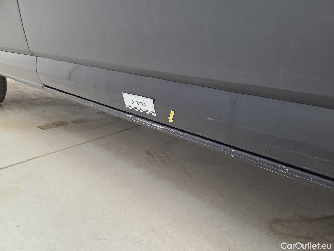 Volkswagen  Crafter 3.5 L4H3 4M 130kW #30