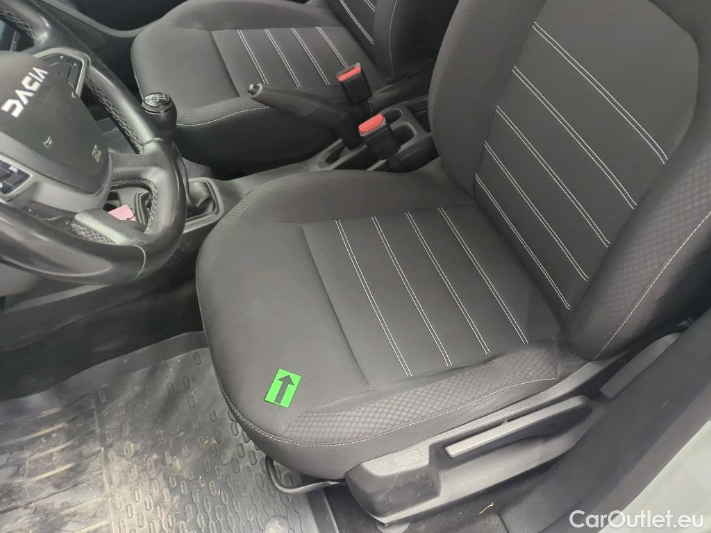  Dacia  Duster 1.5 Blue dCi 115CP Expression 4x4 #11