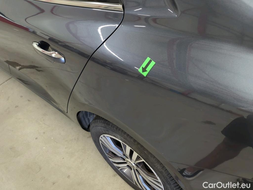  Renault  Megane 1.3 TCe 140CP Zen EDC #31