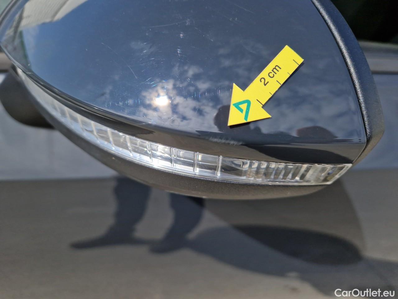  Volkswagen  Golf  Life 1.0 TSI #6