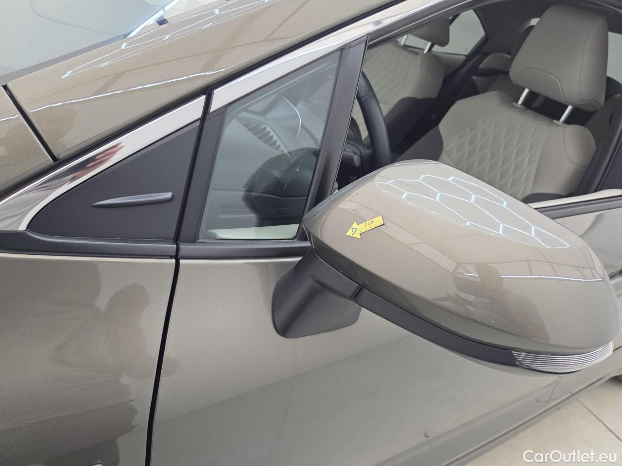  Toyota  Corolla 1.8 Hybrid Dynamic HSD E-CVT #7