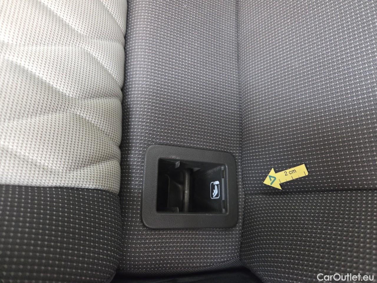  Toyota  Corolla 1.8 Hybrid Dynamic HSD E-CVT #54