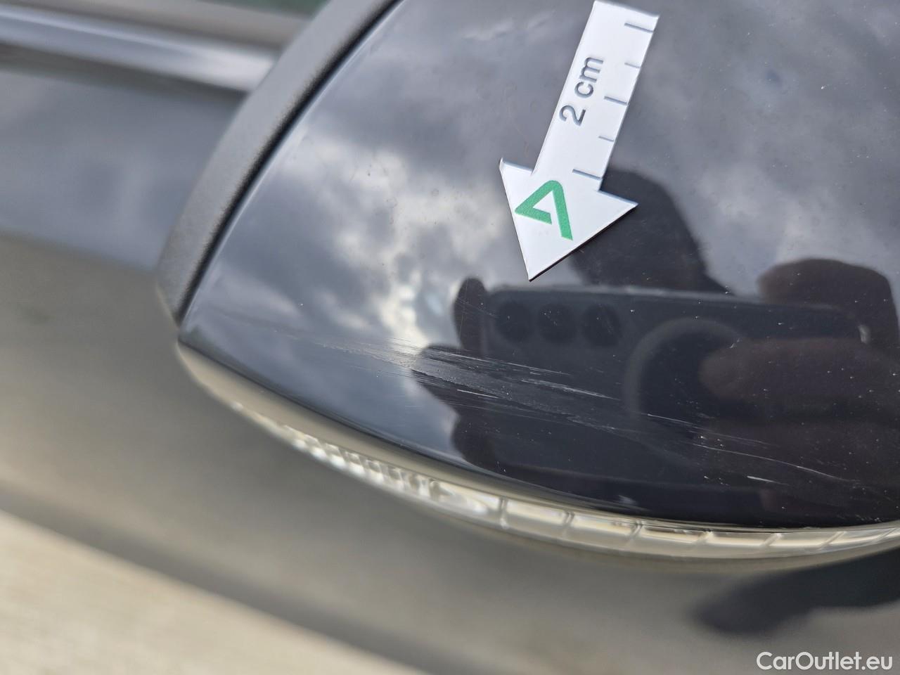  Volkswagen  Golf  Life 1.0 TSI #39