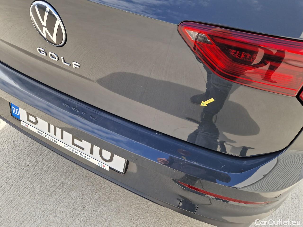  Volkswagen  Golf  Life 1.0 TSI #36