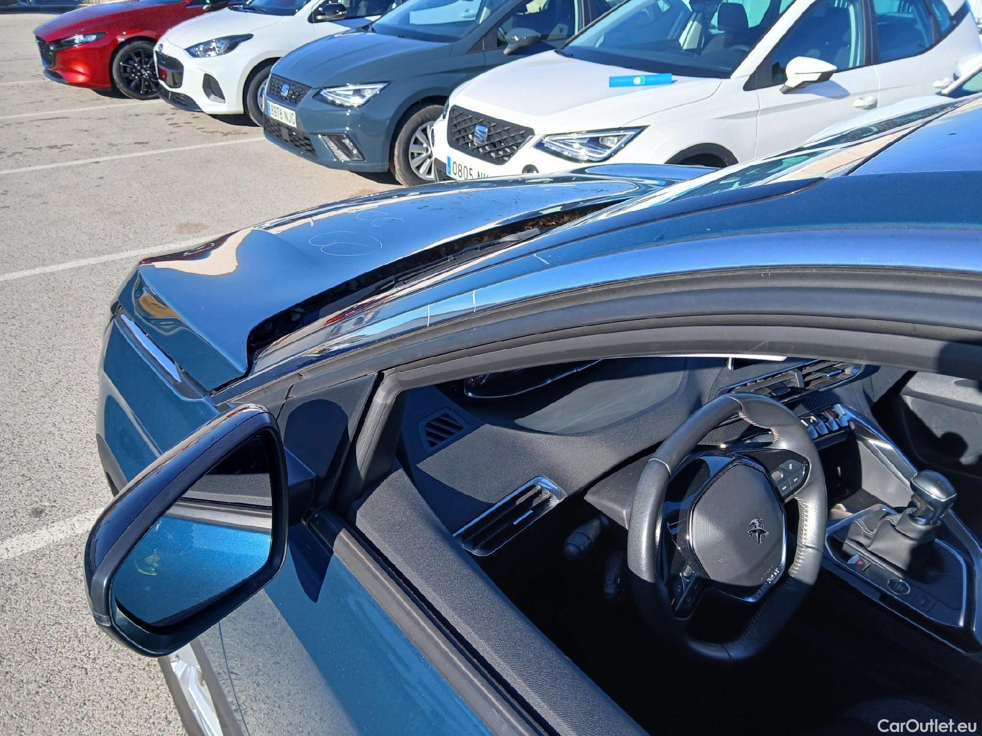  Peugeot  3008 PEUGEOT  / 2020 / 5P / todoterreno 1.5 BlueHDi 96kW (130CV) S&S Active Pack #50