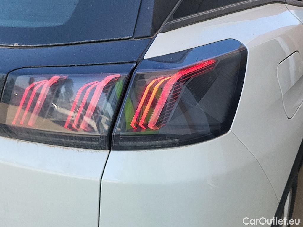  Peugeot  3008 PEUGEOT  / 2020 / 5P / todoterreno 1.5 BlueHDi 96kW (130CV) S&S Active Pack #26