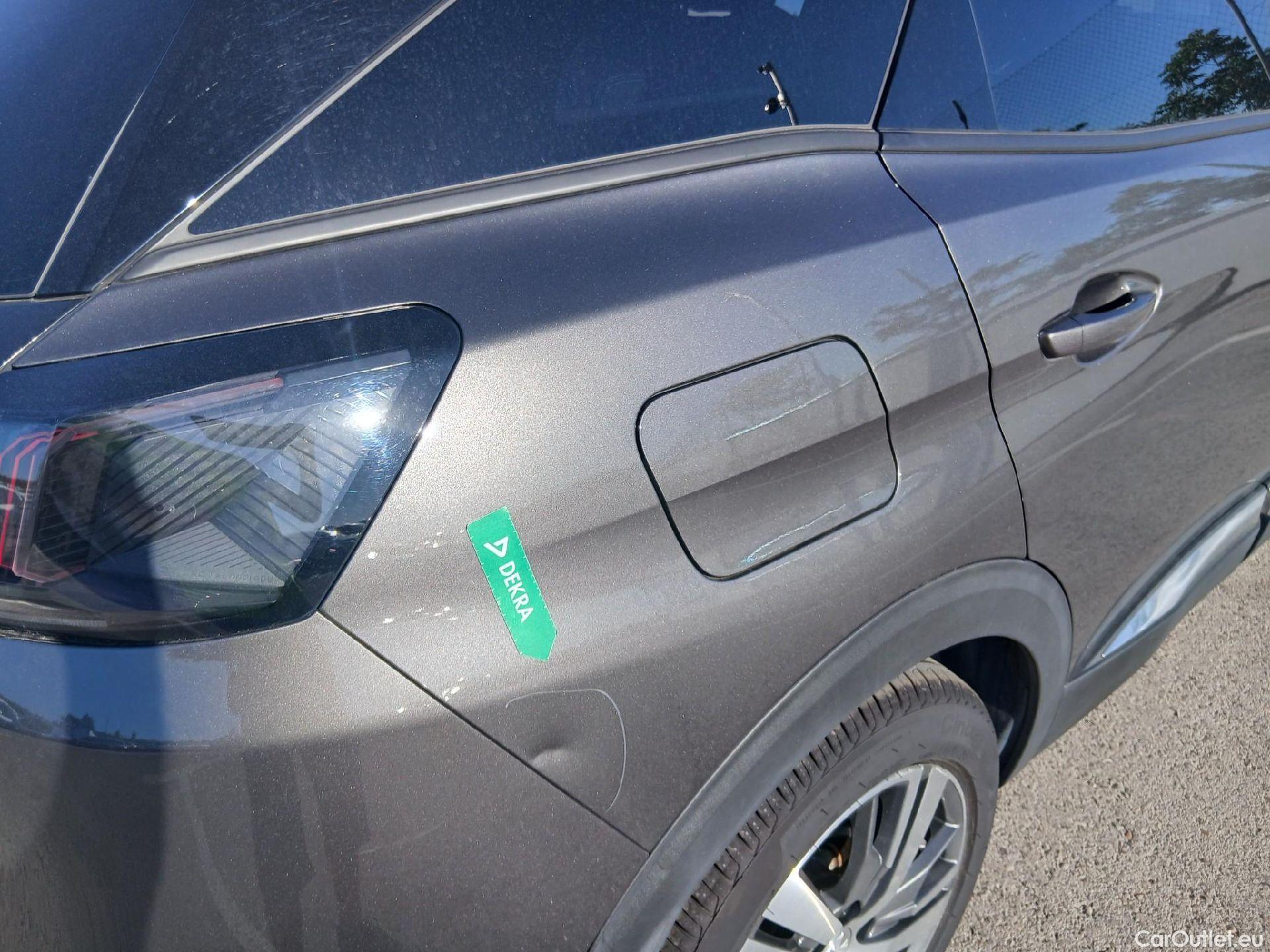  Peugeot  3008 PEUGEOT  Hybrid / 5P / 225 CV e-EAT8 Allure 13 kWh #28