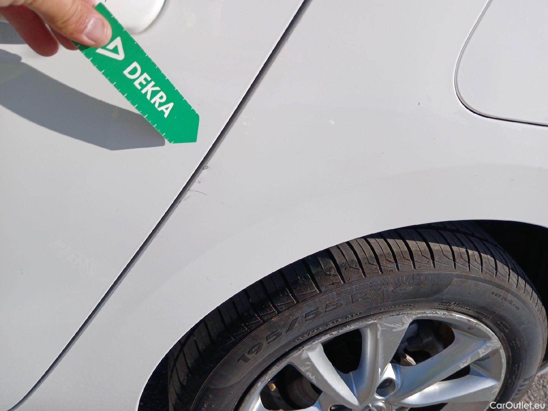  Opel  Corsa OPEL  1.2T XHL 74kW (100CV) Elegance #42
