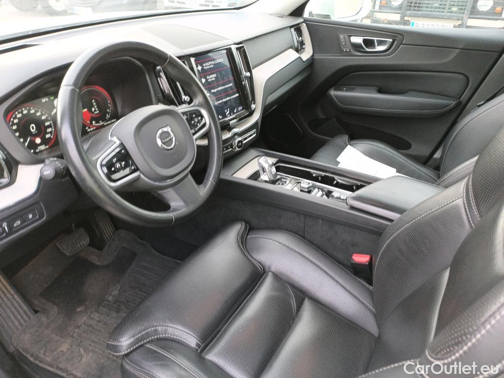  Volvo  XC60 VOLVO  / 2017 / 5P / todoterreno 2.0 T8 AWD Inscription Auto #24