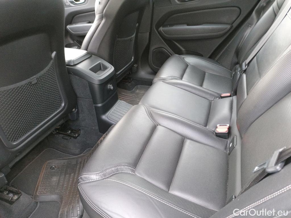  Volvo  XC60 VOLVO  / 2017 / 5P / todoterreno 2.0 T8 AWD Inscription Auto #23