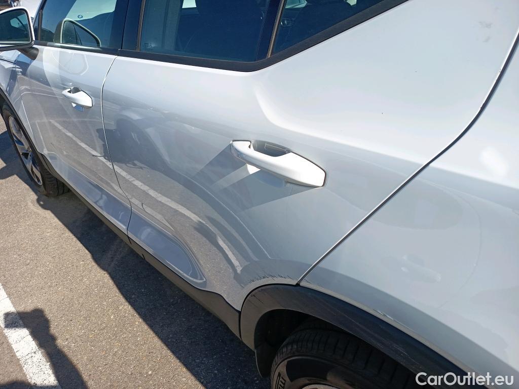  Volvo  XC 40 VOLVO XC40 / 2017 / 5P / todoterreno 1.5 T3 Business Plus Auto #1