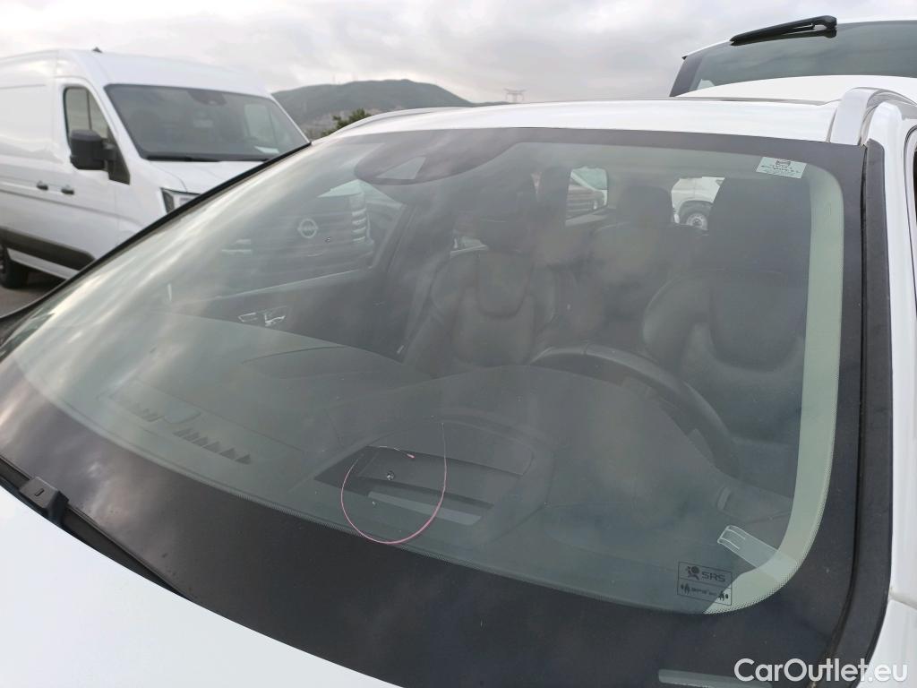  Volvo  XC60 VOLVO  / 2017 / 5P / todoterreno 2.0 T8 AWD Inscription Auto #1