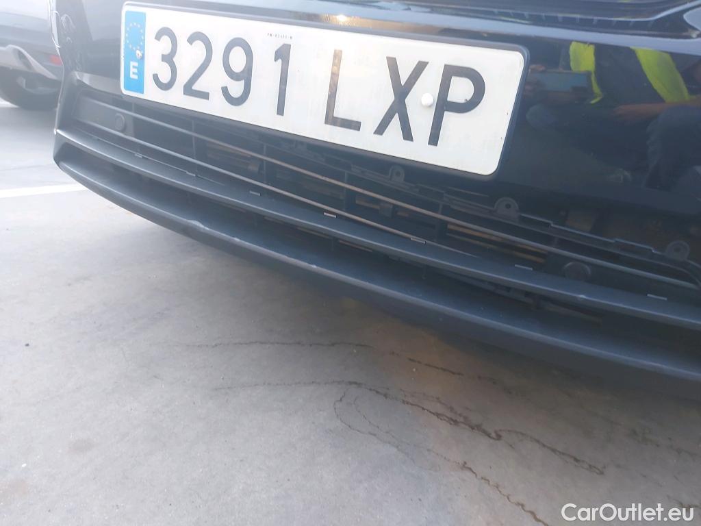  Volvo  XC 40 VOLVO XC40 / 2017 / 5P / todoterreno 1.5 T2 Momentum Core #19