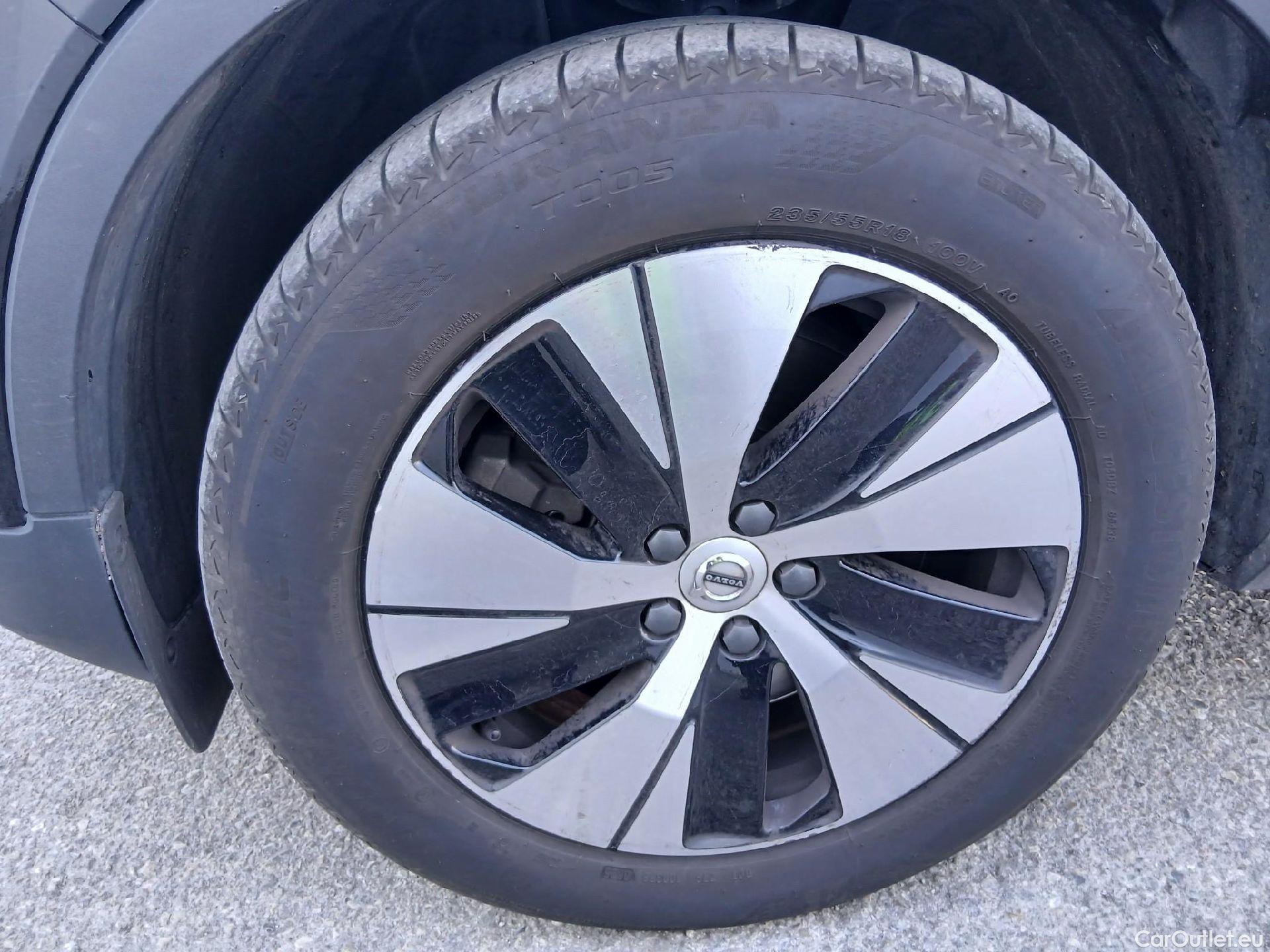  Volvo  XC 40 VOLVO XC40 / 2017 / 5P / todoterreno 1.5 T4 Twin Recharge Inscription Ex Auto #5