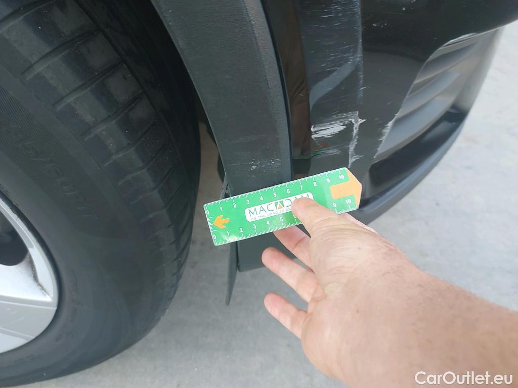  Volvo  XC 40 VOLVO XC40 / 2017 / 5P / todoterreno 1.5 T2 Momentum Core #34