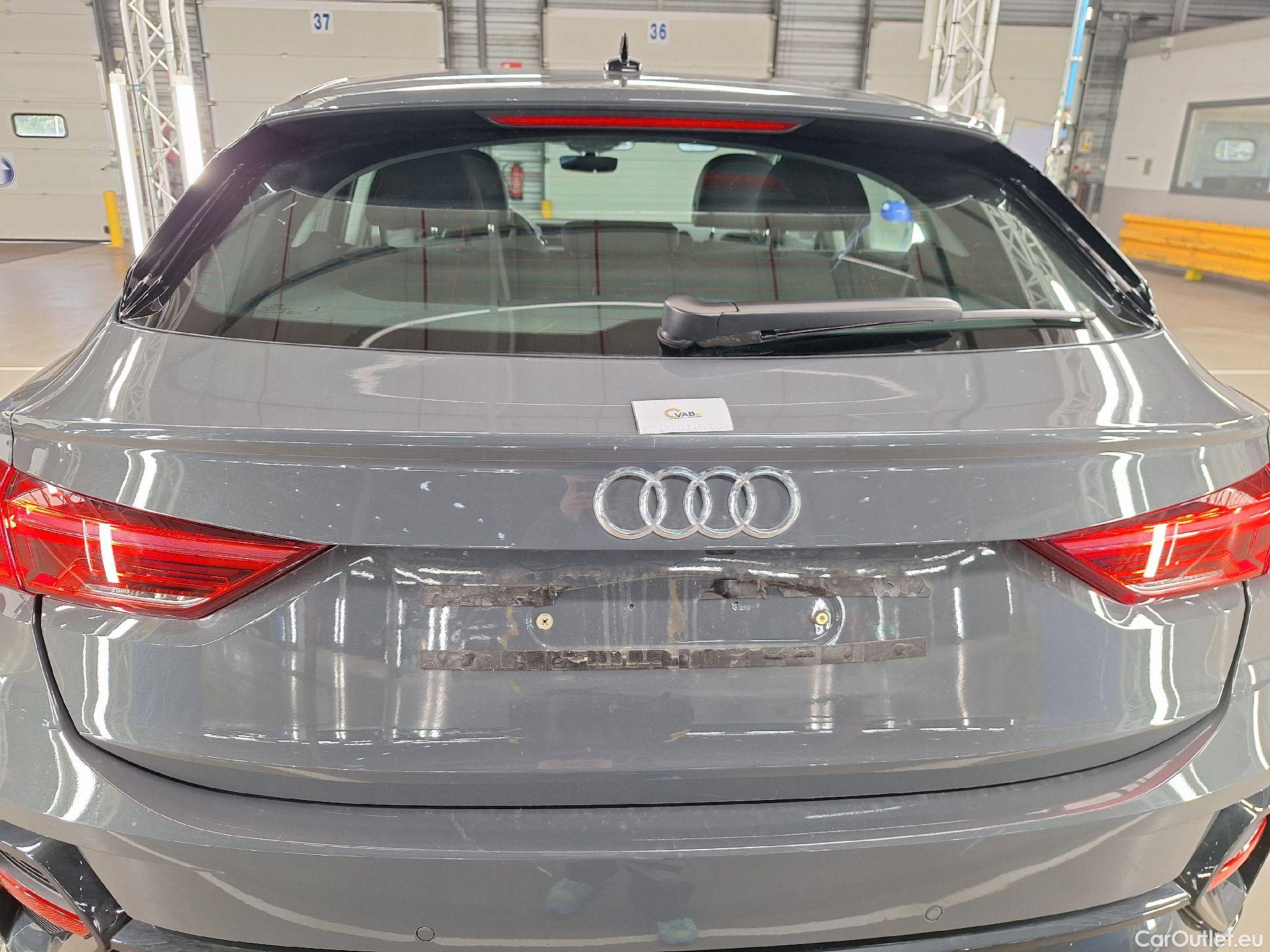  Audi  Q3 Audi,  SB '19, Audi  Sportback 35 TDI S tronic Business Edition #46