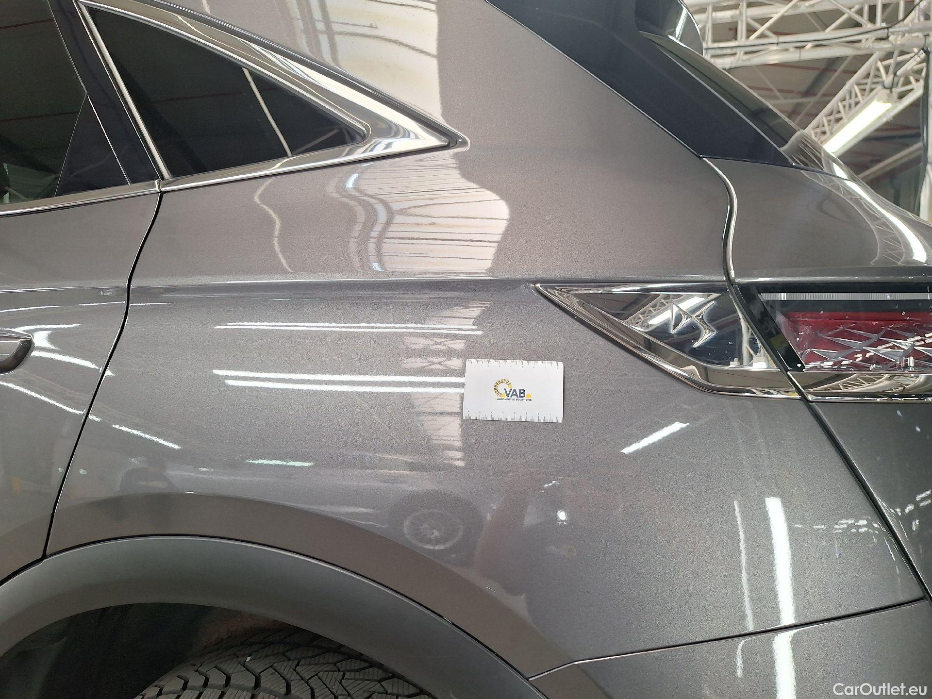  DS  DS7 DS,  CB '17, DS 7 Crossback 1.5 BlueHDi 130 Automatic So Chic 5 #25