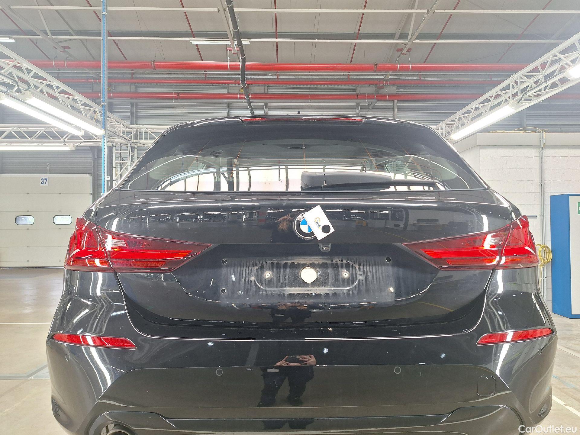  Bmw  Serie 1 BMW, 1-serie '19, BMW 1 Reeks Hatch 116d (85 kW) 5d #55