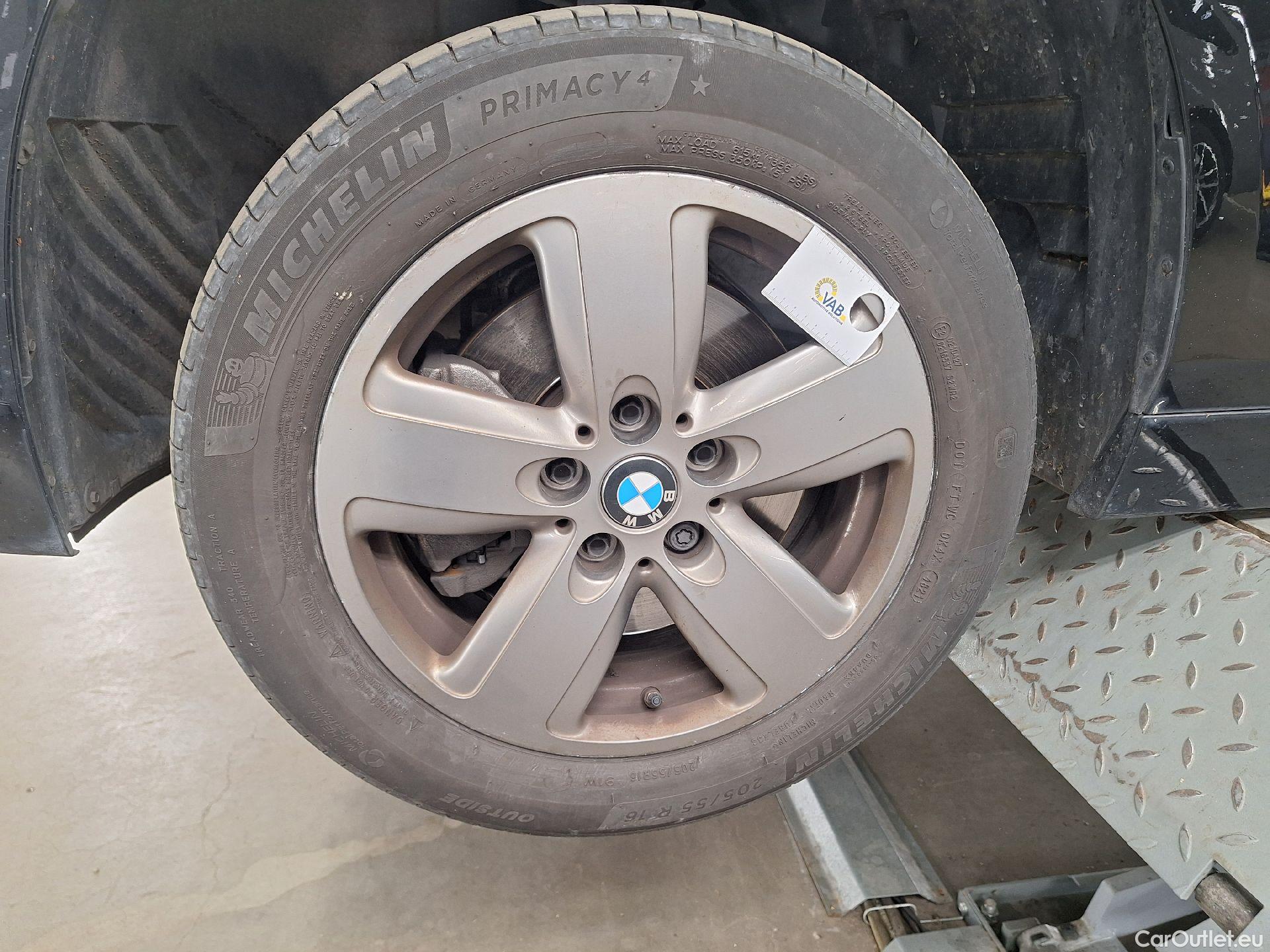  Bmw  Serie 1 BMW, 1-serie '19, BMW 1 Reeks Hatch 116d (85 kW) 5d #26