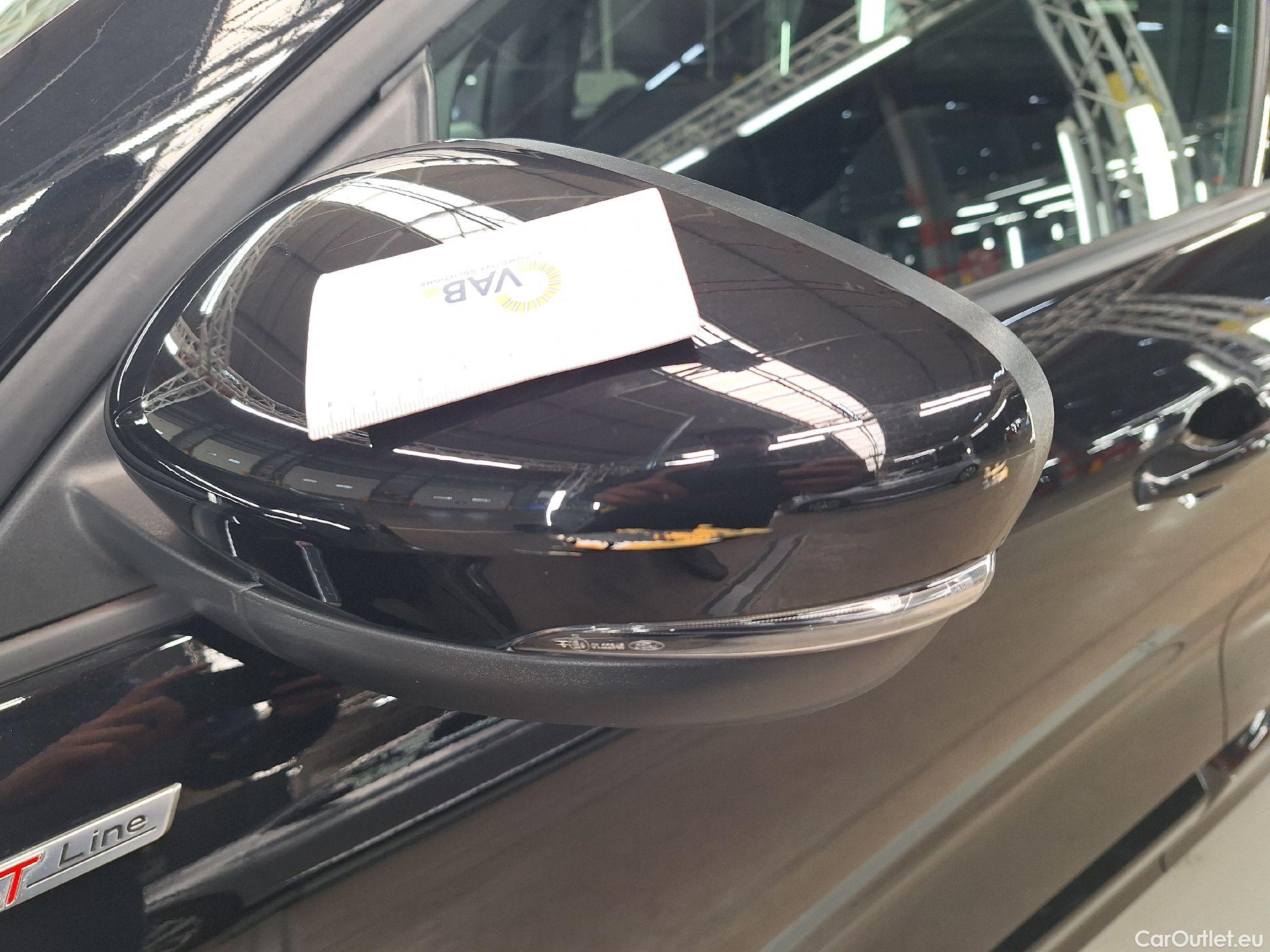  Ford  Kuga Ford,  '19, Ford  2.5i PHEV Aut. 165kW ST-Line X 5d #34